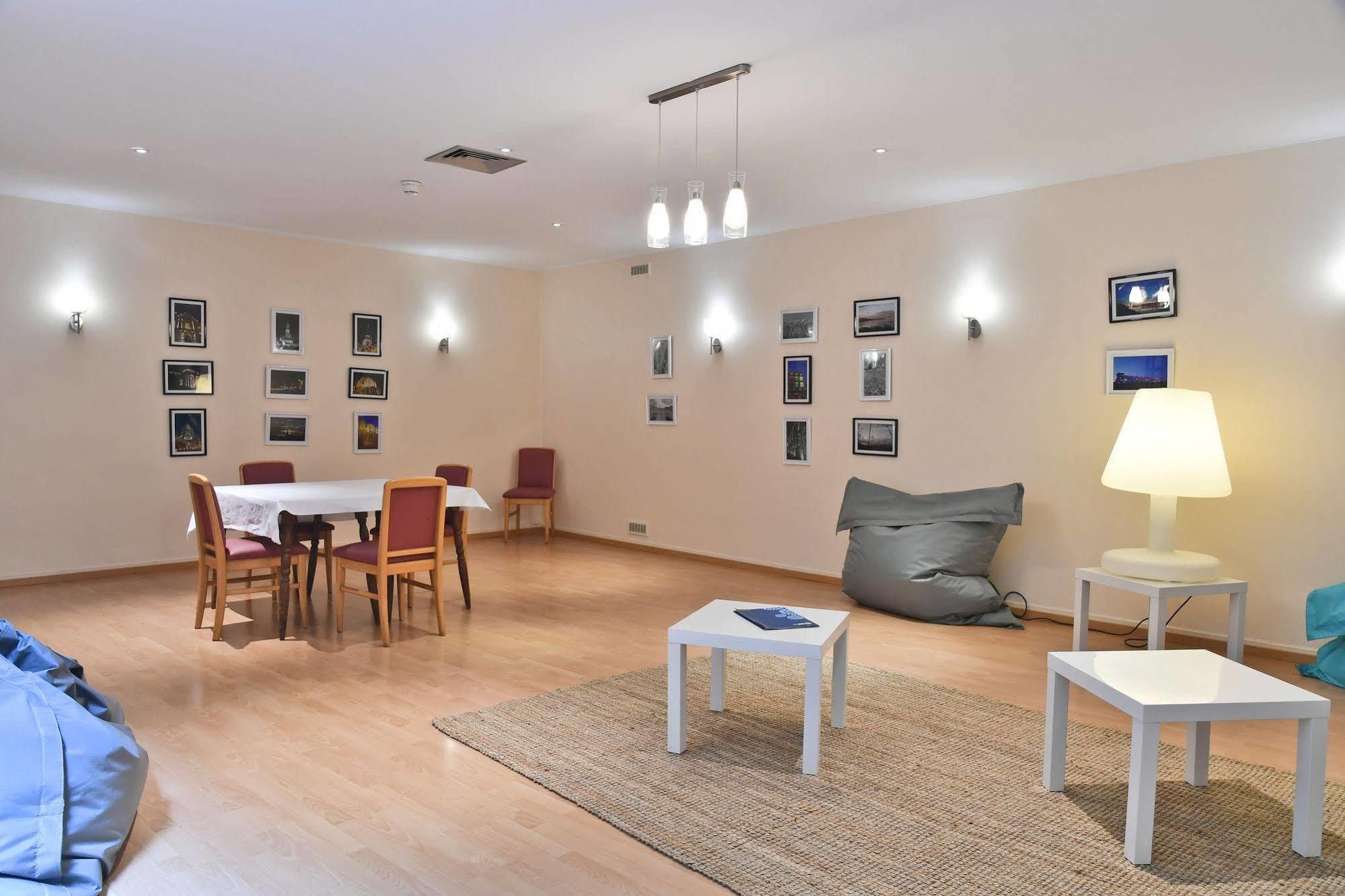 Le Grand Hotel Saint-Quentin  Zewnętrze zdjęcie