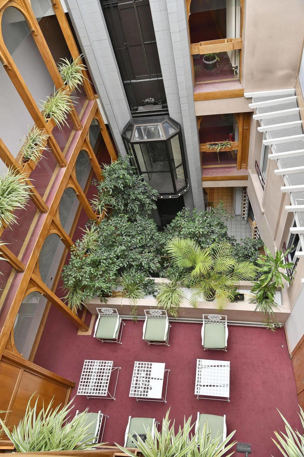 Le Grand Hotel Saint-Quentin  Zewnętrze zdjęcie